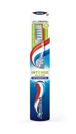 Четка за зъби Aquafresh intense clean Medium